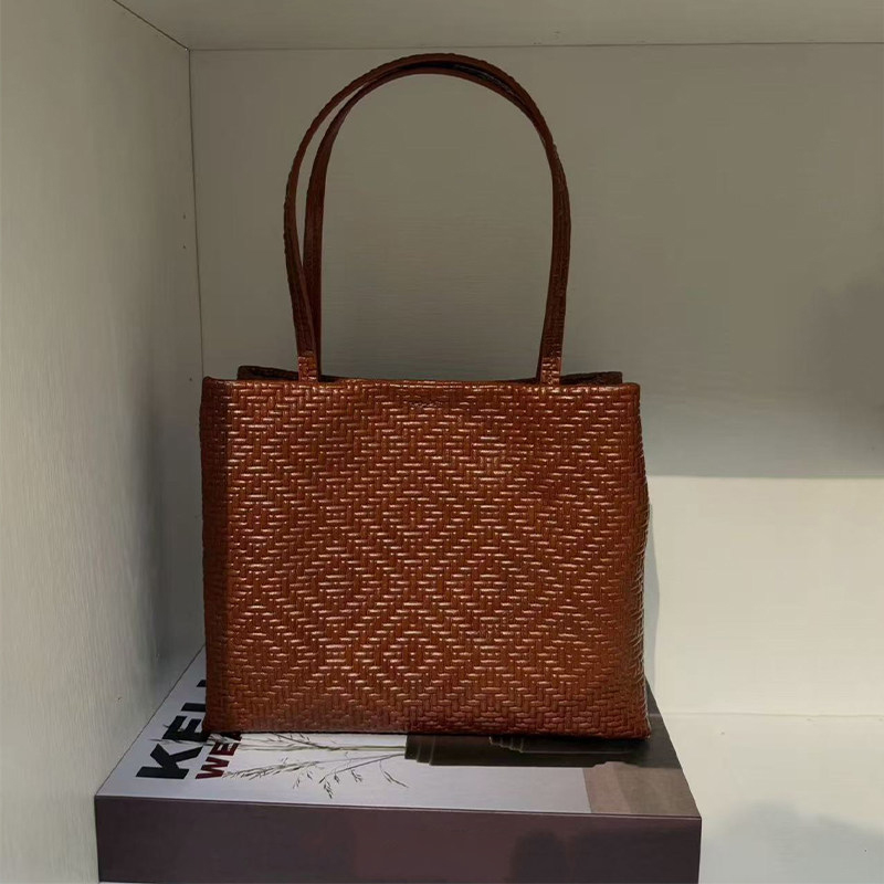 멘디 천연 가죽 직조 프린트 그레인 토트백 오픈탑 대용 - Leather Workshop 리뷰 및 가격