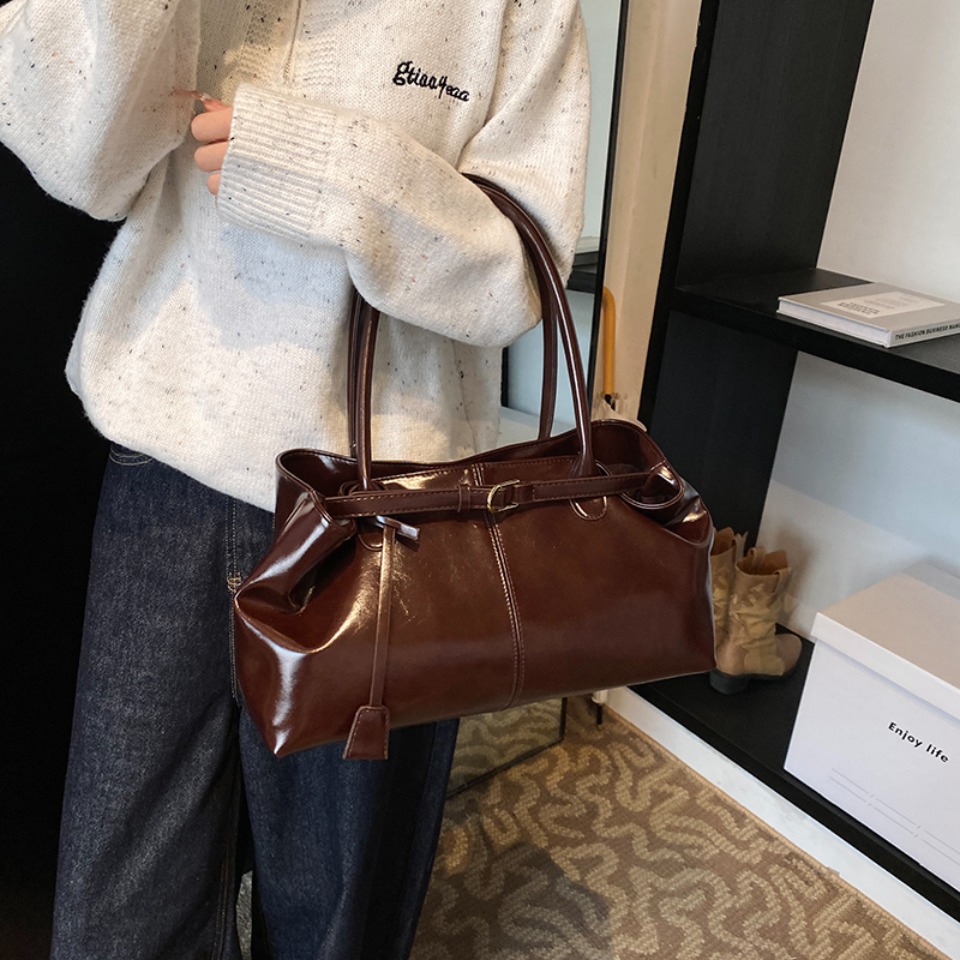 겨울용 PU 가죽 호보 핸드백 숄더백 레트로 탑 핸들  - Leather Workshop 리뷰 및 가격